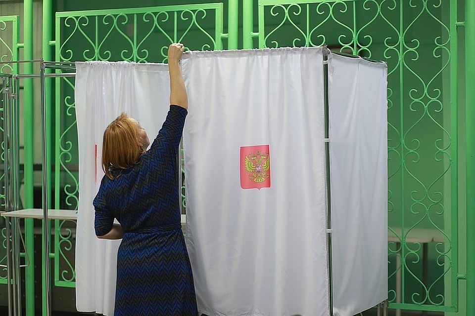 Итоги прошедшего голосования в Красноярском крае ищите в понедельник, 10 сентября, также на нашем сайте, и слушайте на радио.