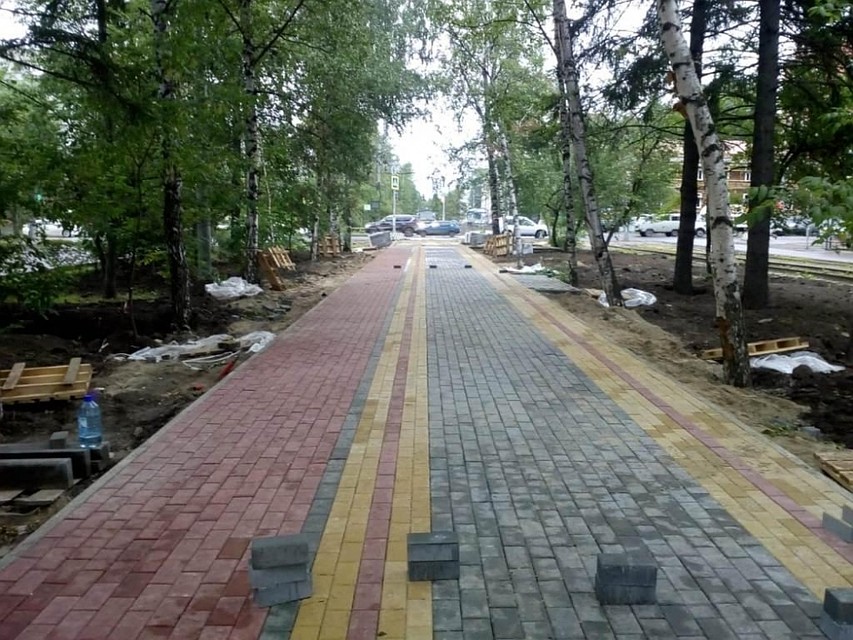 На проспекте Кирова в Томске продолжается благоустройство.