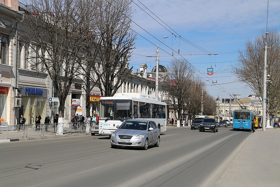 Водителей просят заранее планировать пути объезда.