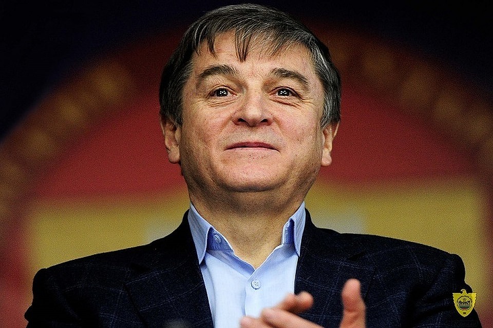 Президент футбольного клуба "Анжи" Осман Кадиев. Фото: сайт ФК "Анжи"