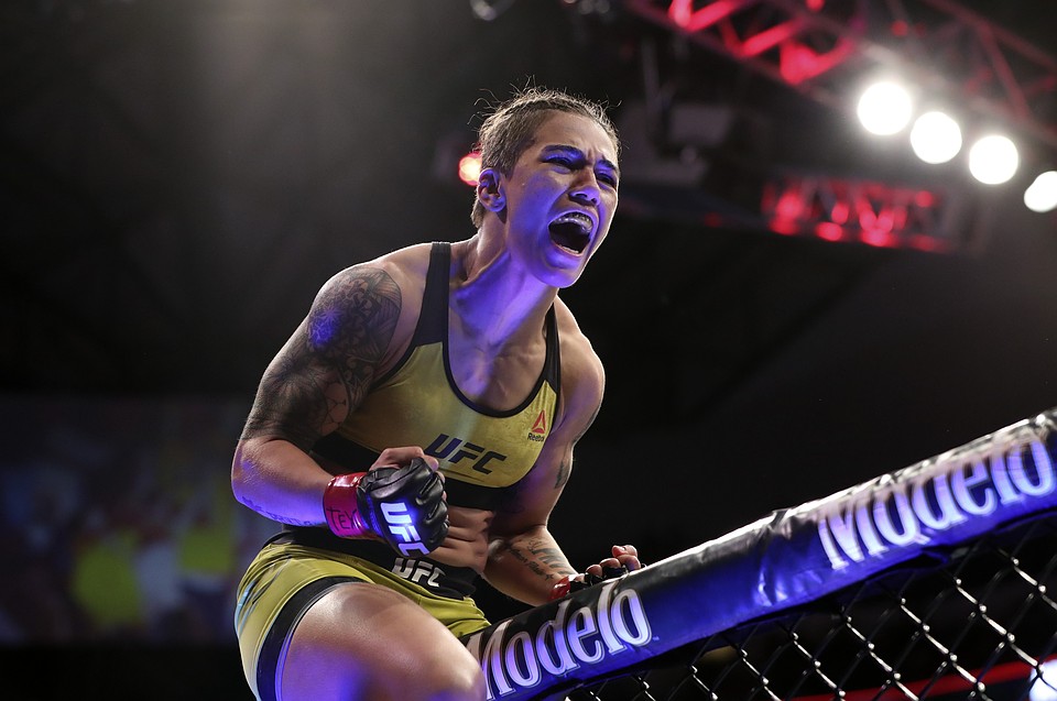 Турнир UFC впервые в истории пройдет в Москве.