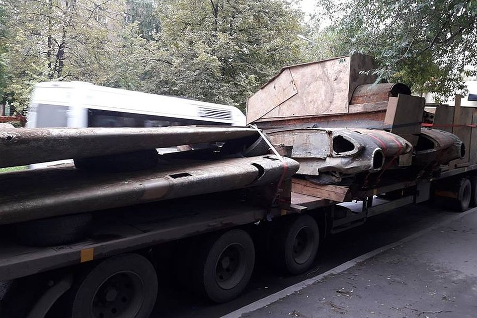 Сегодня в Новосибирск привезли штурмовик Ил-2. Фото: Юрия Лобанова.