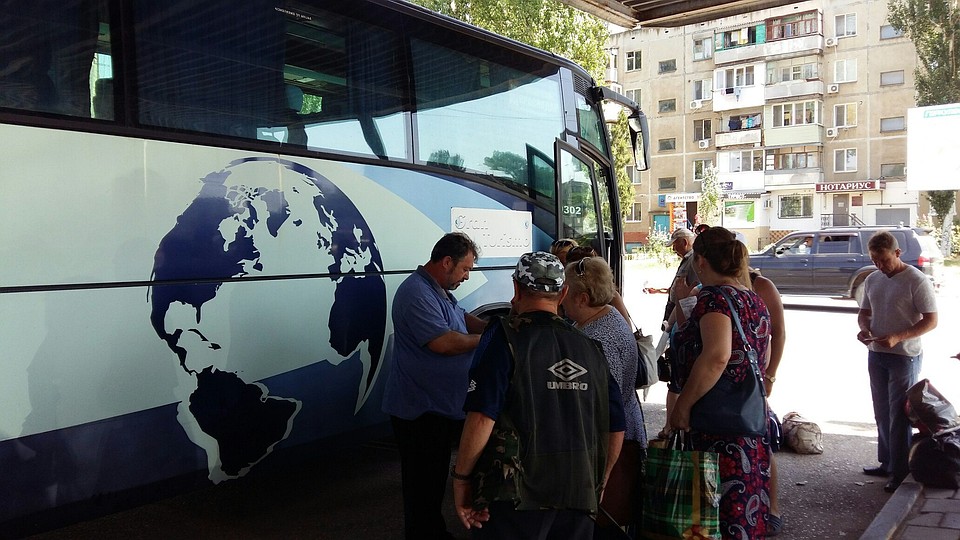 Не все пассажиры покупают билеты в кассах.