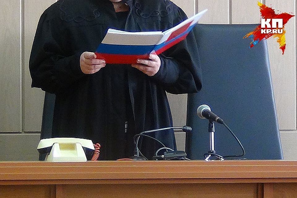 Кузбассовцу не понравилась критика коллеги-строителя, и он избил мужчину топором