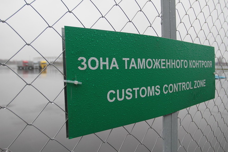 Сотрудниками таможни в 3 квартале 2018 года в Псковской области проверено свыше 20 тысяч автомашин.