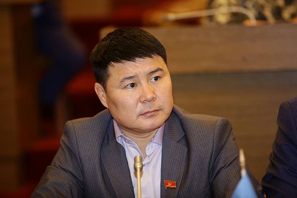 Депутат Тазабек Икрамов на чемпионате мира по греко-римской борьбе занял пятое место.