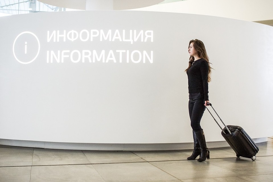 Для тех, кто остался в аэропорту, пытались создать комфортные условия
