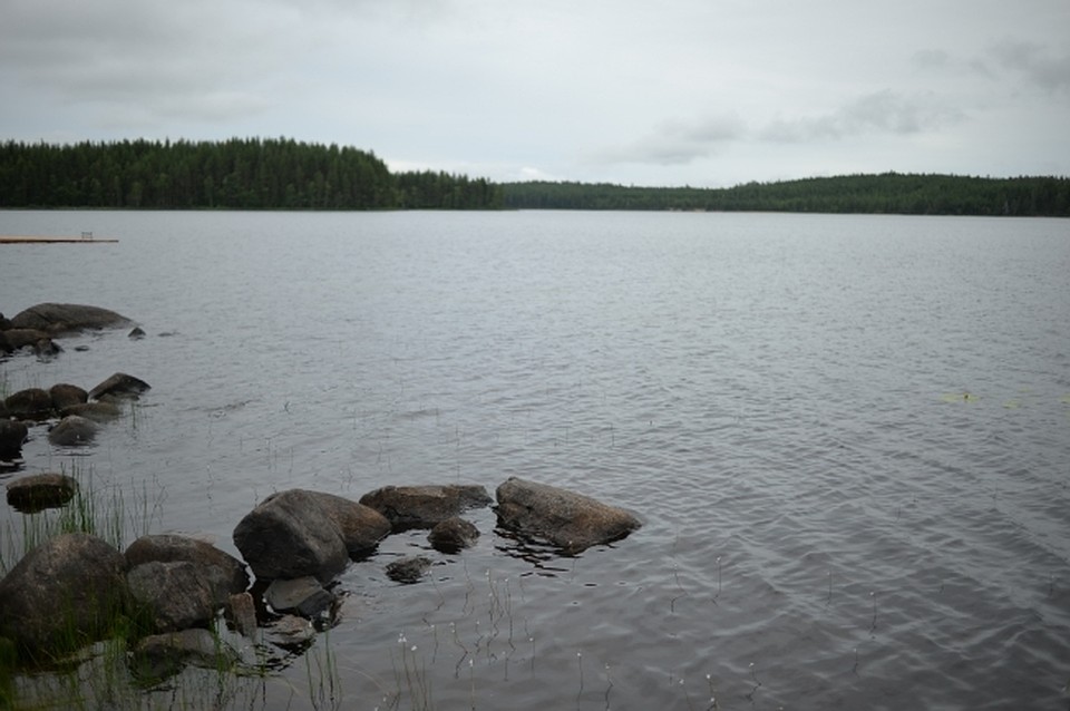 Рыбную компанию в Хабаровском крае оштрафовали за склад ГСМ в водоохранной зоне