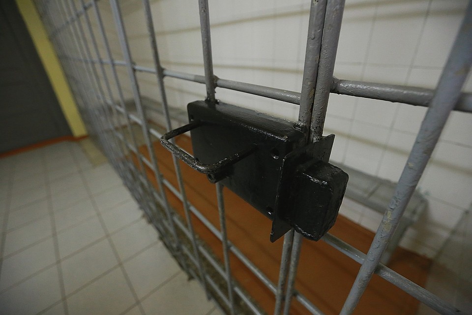 Сжег семью, чтобы не рассчитываться за такси