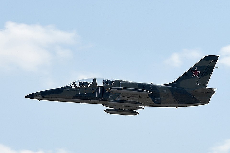 Самолет Л-39