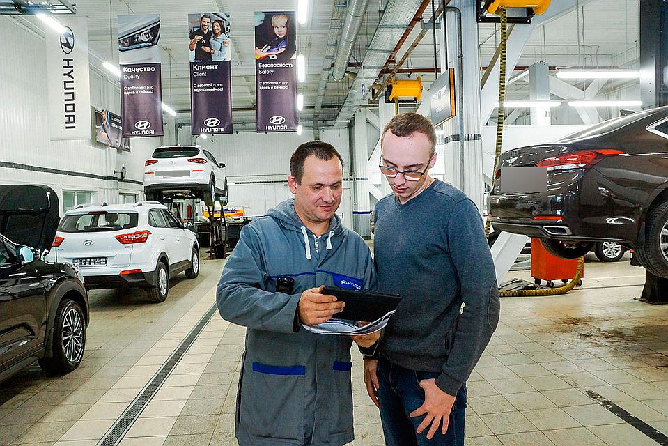В жизни любого счастливого автовладельца рано или поздно возникает необходимость показать свою «ласточку» профессионалам