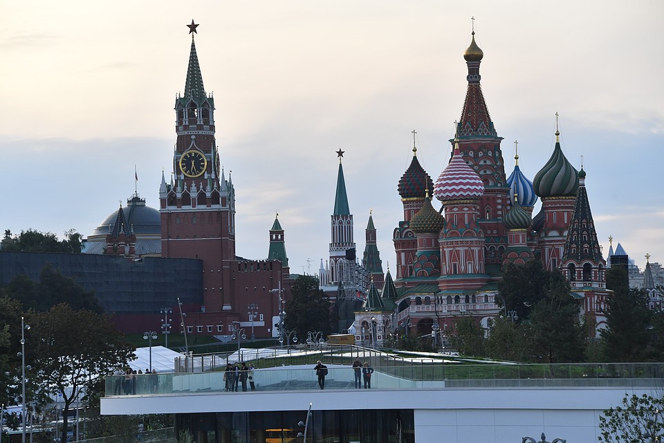 Кремль поддержал инициативу об ограничении доли иностранного капитала среди владеющих новостными агрегаторами компаний