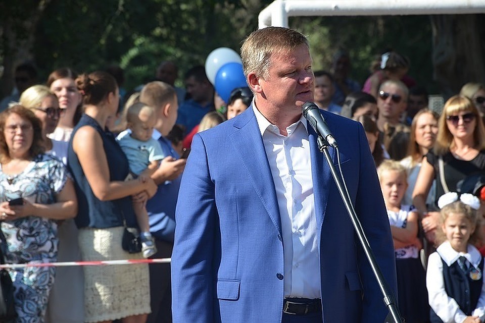 Все это ерунда. Нормальный у нас город, - отрезал мэр Саратова Михаил Исаев