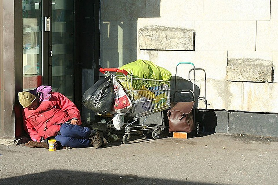 В Латвии продукты с истекшим сроком годности будут отдавать бедным.