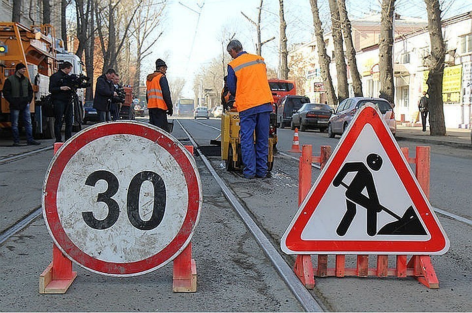 Примэрия Кишинева призывает водителей соблюдать временные дорожные знаки.