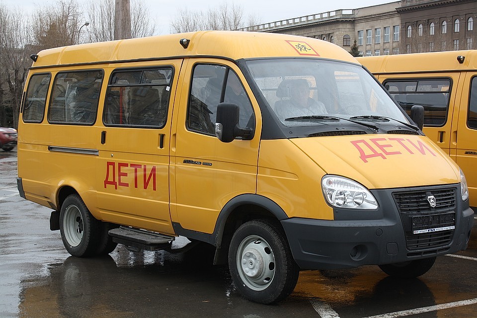 В этом году автопарк школьных автобусов пополнился 90 машинами.