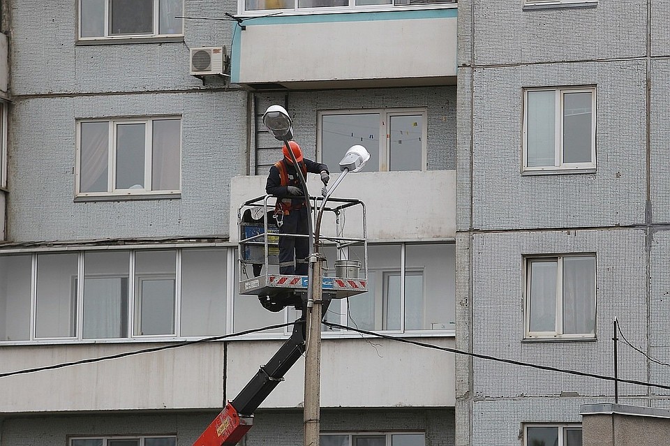 В Красноярске из-за самодеятельности неизвестной организации без электричества остались Академгородок и Удачный