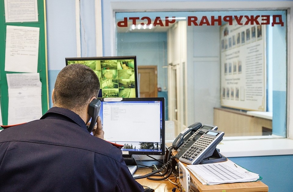 Полицейские задержали парня и возбудили уголовное дело