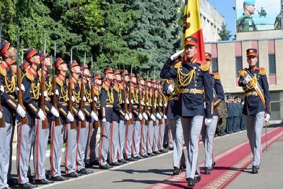 Молдавских карабинеров оденут модные дизайнеры. Фото: prime.md