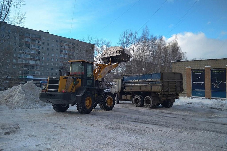 После метели подрядчики районных администраций и управляющие компании не справились со своей задачей