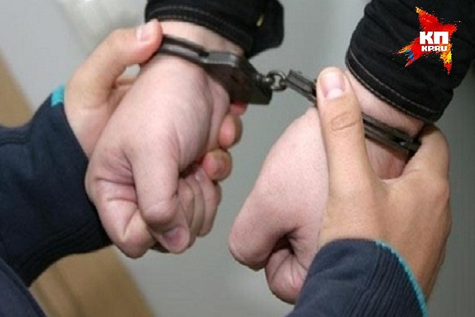 Житель Чернянки обвинен в краже более 40 тысяч рублей с чужой кредитки.