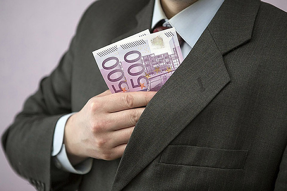 Штраф за отмывание денег в Эстонии вырастет до 5 млн евро.