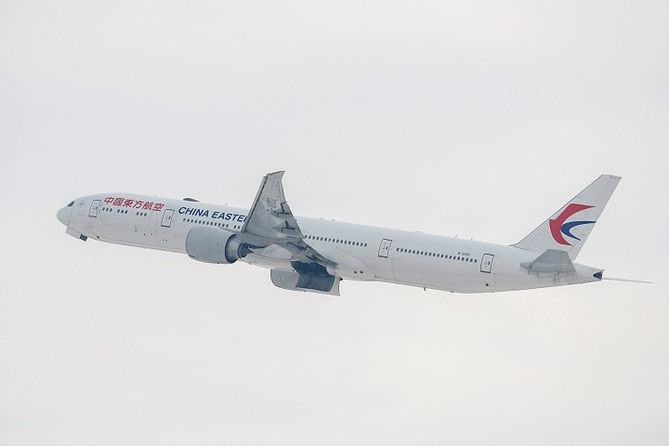Самолет китайской авиакомпании China Eastern