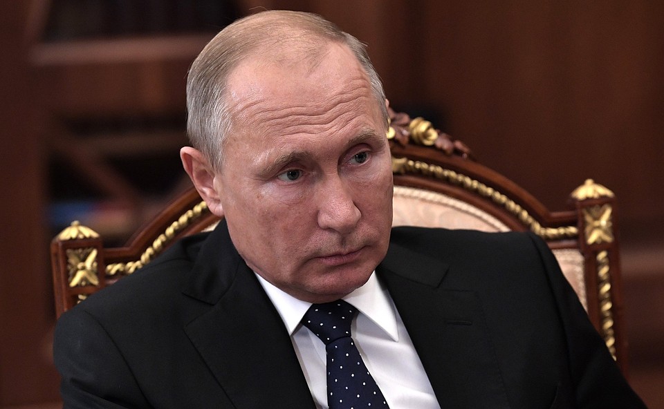 Путин подписал указ о двух госпремиях