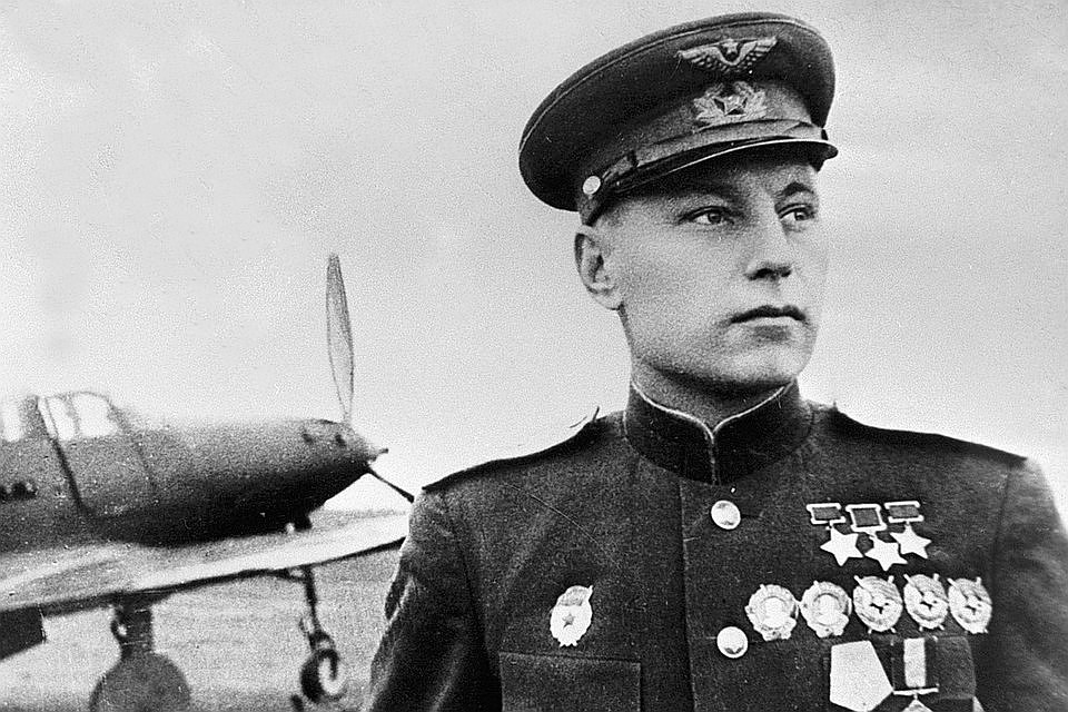 Новосибирский аэропорт назвали именем Александра Покрышкина.
