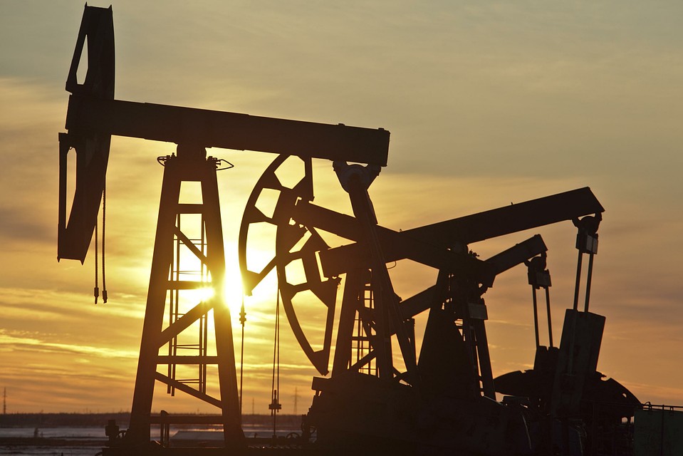 ОПЕК+ рекомендовал сократить добычу нефти