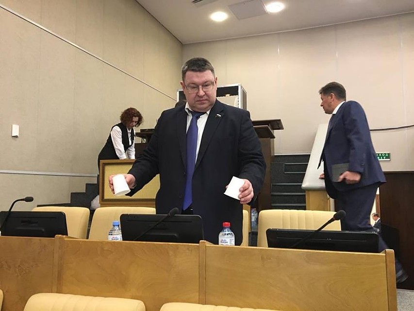 Пятикоп занимается исполнением своих обязанностей