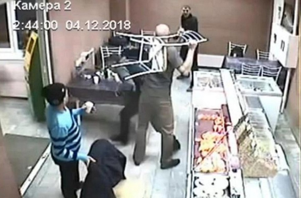 Его отпустили под подписку о невыезде. Фото: скриншот