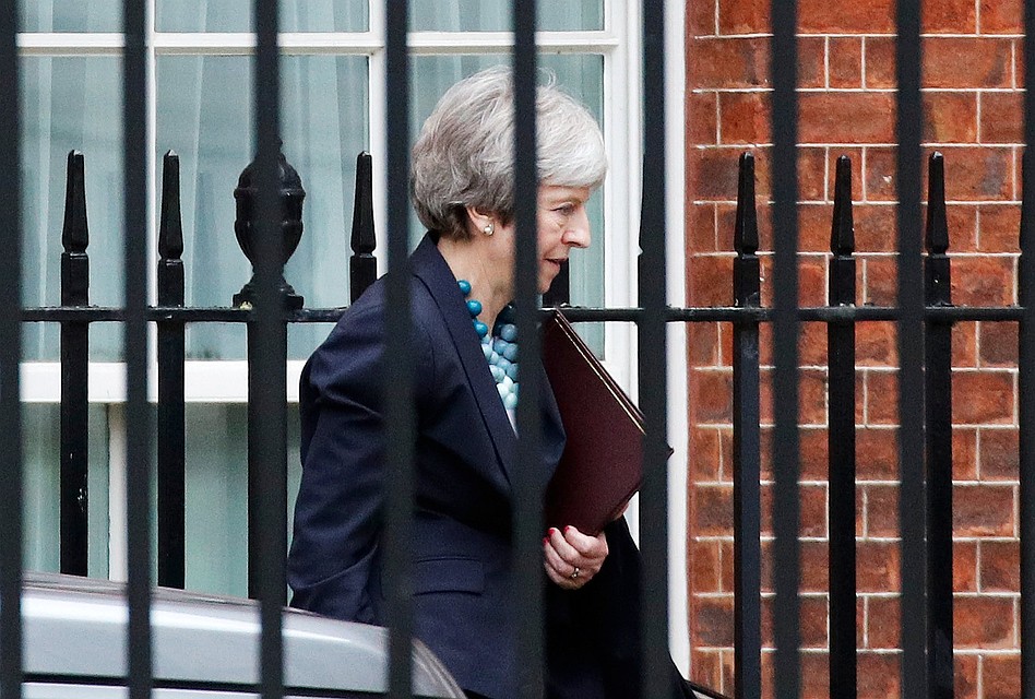 Тереза Мэй подтвердила отмену голосования по Brexit