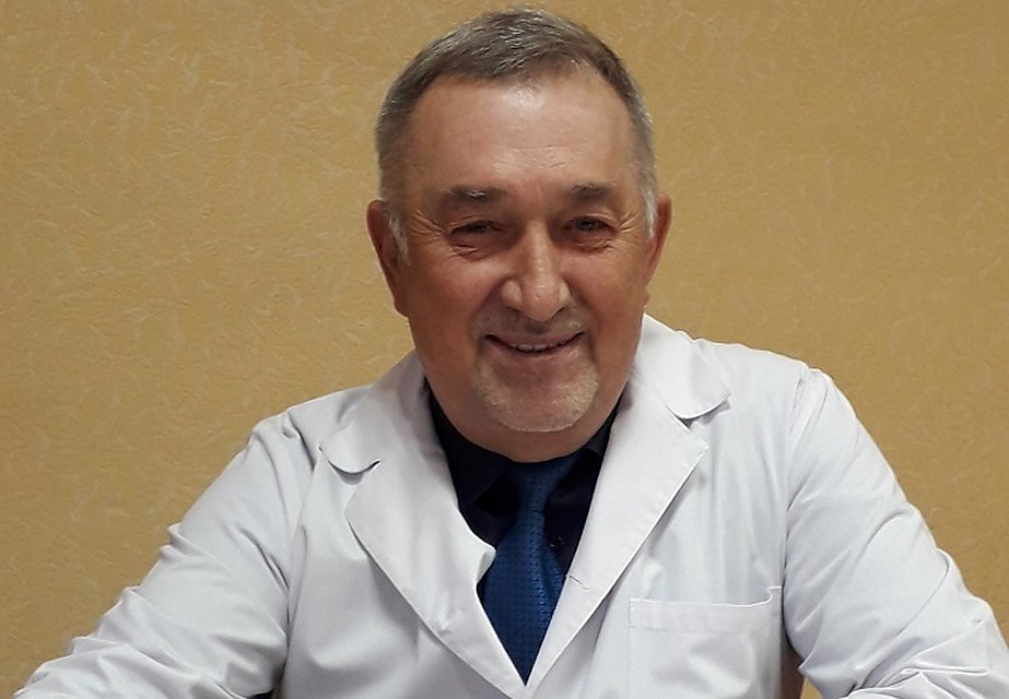 Главный врач ОГБУЗ «Кривошеинская районная больница» Виктор Нестеров: «Задачи по оказанию медицинской помощи населению в 2018 году успешно выполнены». Главный врач ОГБУЗ «Кривошеинская районная больница» Виктор Нестеров: «Задачи по оказанию медицинской помощи населению в 2018 году успешно выполнены». Главный врач ОГБУЗ «Кривошеинская районная больница» Виктор Нестеров..Фото: из архива лечебного учреждения.