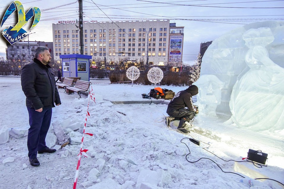 Горки и скульптуры стали подарком для мурманчан к Новому году. Фото: www.citymurmansk.ru