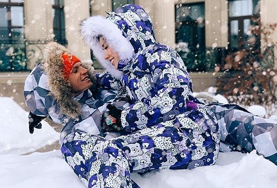 Пара поделилась с подписчиками тем, как провела зимние праздники. Фото: Инстаграм Дмитрия Тарасова.