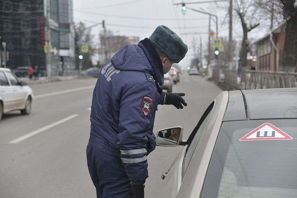 Сотрудники ГАИ устроили забег за автомобилем в Петербурге