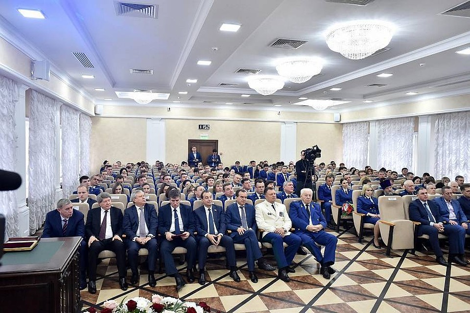 Губернатор Кубани поздравил сотрудников прокуратуры с профессиональным праздником