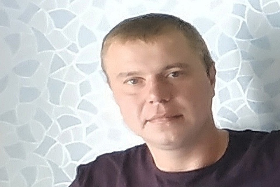 Особая примета пропавшего - шрам на правом запястье Фото: "Лиза Алерт Кузбасс" / "ВКонтакте"