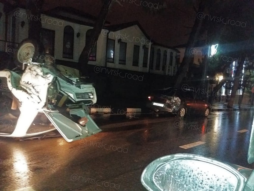 Авария в Новороссийске. Фото: ДТП Новороссийск