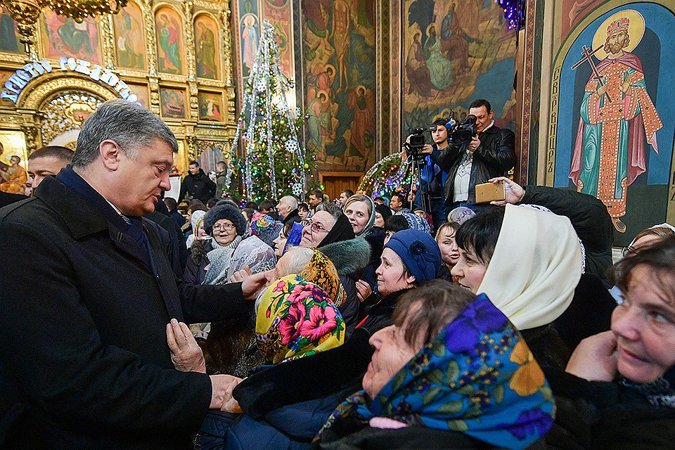 13 января 2019 года, Петр Порошенко в главном православном храме Винницы. Фото: Facebook / Петр Порошенко