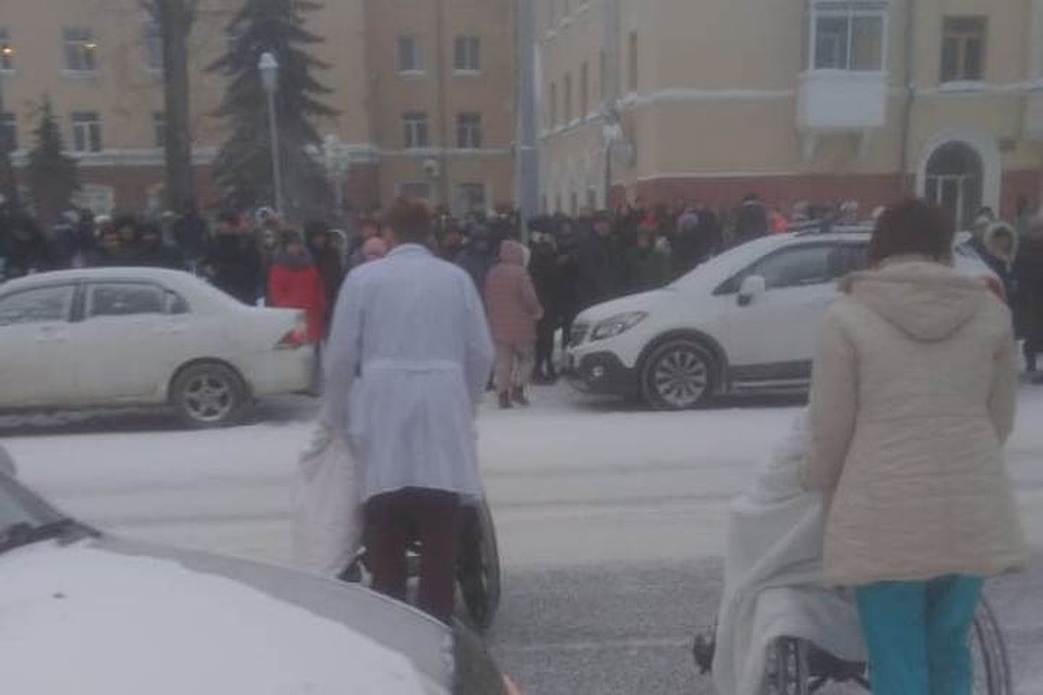 В Кемерове из третьей городской больницы эвакуировали пациентов