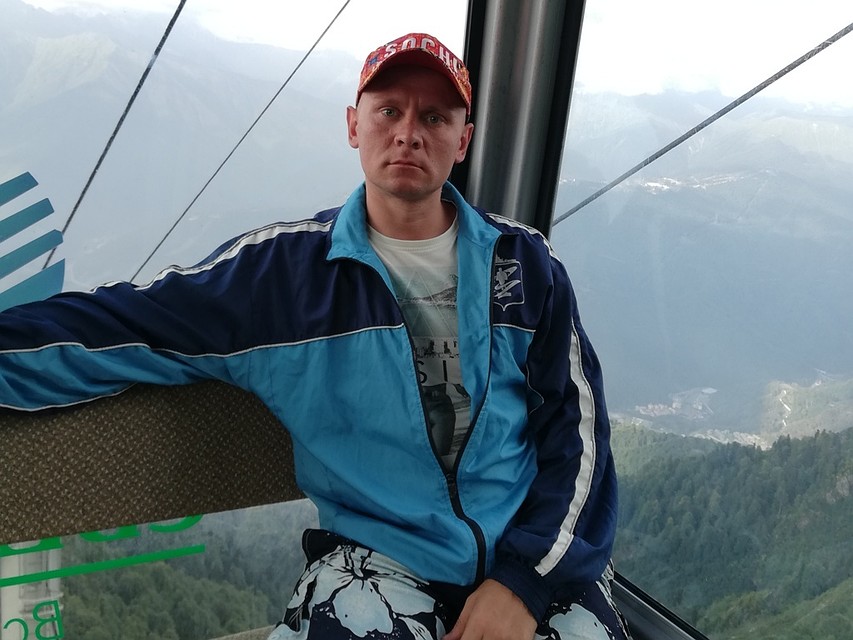 Дениса Созинова заподозрили в том, что он работал, стоя на учете в службе занятости. Фото героя публикации.