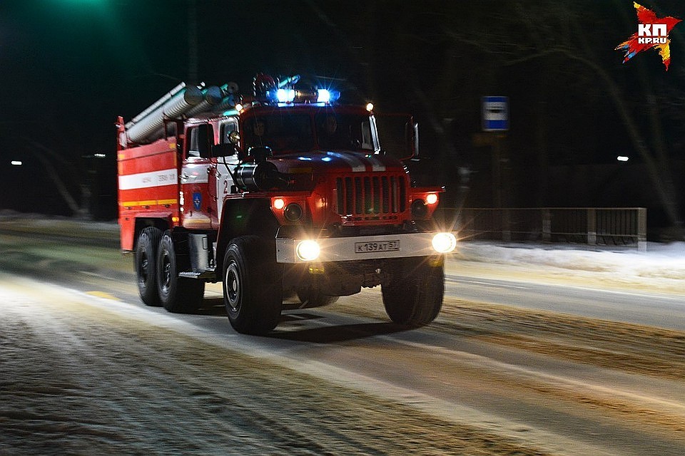 Из-за перенагрева трубы в орловской глубинке сгорела баня