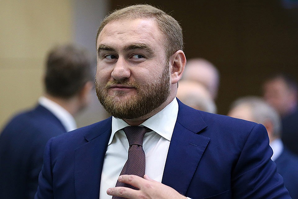Рауф мог перестать быть сенатором полтора года назад, осенью 2017 года, когда обнаружилось, что он сфальсифицировал документы. Фото: Валерий Шарифулин\ТАСС