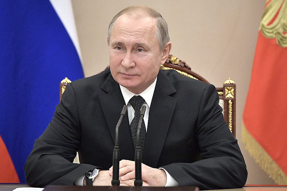 Президент РФ Владимир Путин на совещании с постоянными членами Совета безопасности РФ. Фото Алексей Никольский/пресс-служба президента РФ/ТАСС
