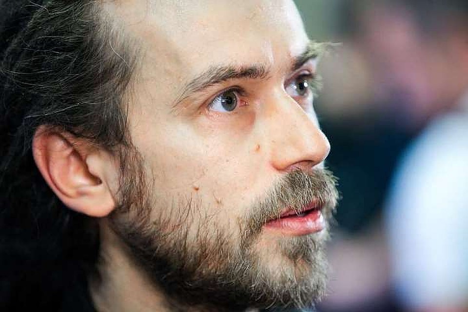 Кирилл Толмацкий, более известный под сценическим псевдонимом Децл, скончался в ночь на 3 февраля в Ижевске. Фото: Сергей Бобылев/ТАСС