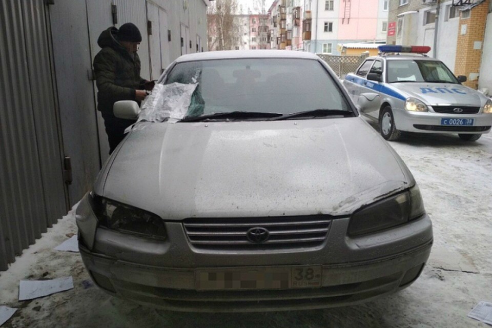 В Ангарске водитель сбил школьника и скрылся с места ДТП.
