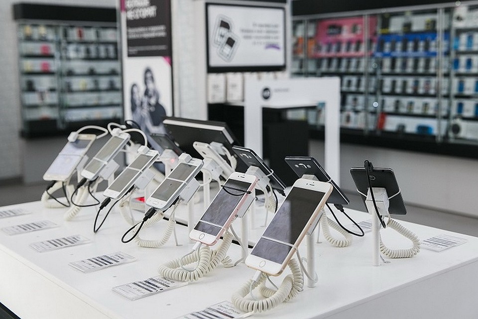 Tele2 назвала самые популярные смартфоны в Псковской области. Фото: пресс-служба компании.