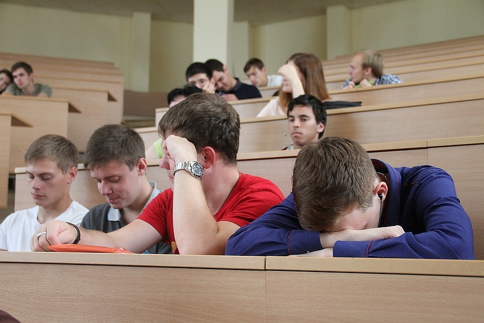 Сейчас вуз испытывает дефицит жилья для студентов